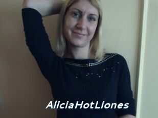 AliciaHotLiones