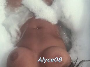 Alyce08