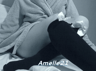 Amelle21