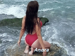Anora
