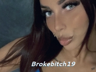 Brokebitch19