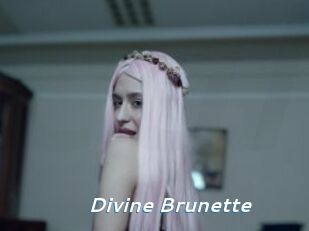 Divine_Brunette