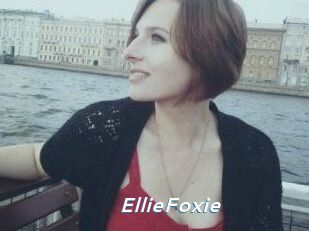 EllieFoxie