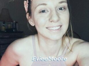 EvieeMoore