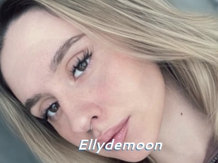 Ellydemoon