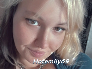 Hotemily69