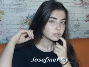 JosefineMia