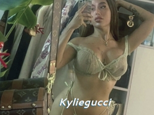 kyliegucci Camgirls Live