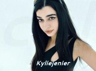 Kyliejenier