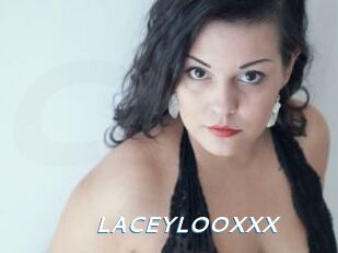 LACEYLOOXXX