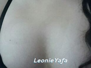LeonieYafa