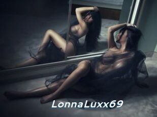 LonnaLuxx69