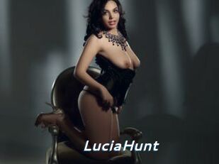 LuciaHunt Camgirls Live