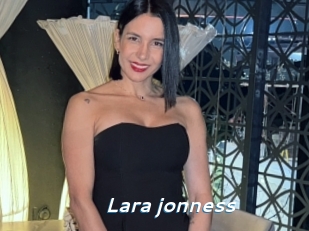 Lara_jonness