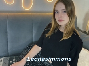 Leonasimmons