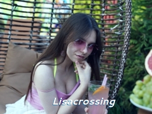 Lisacrossing