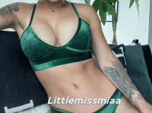 littlemissmiaa Camgirls Live