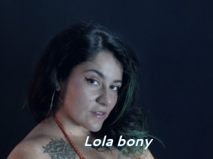 Lola_bony