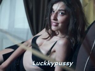 Luckkypussy