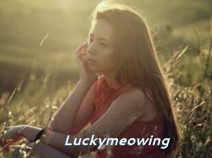 Luckymeowing