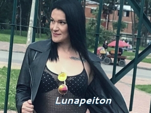 Lunapeiton