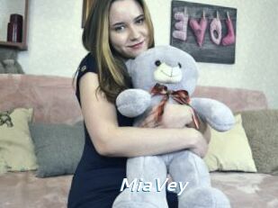 MiaVey Camgirls Live