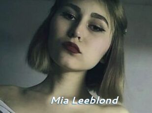 Mia_Leeblond