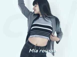 Mia_rousse