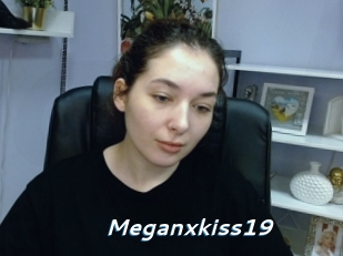 Meganxkiss19