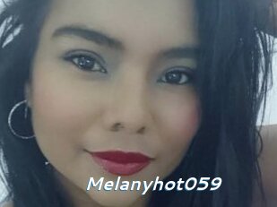 Melanyhot059