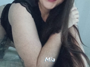 Mia