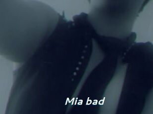 Mia_bad