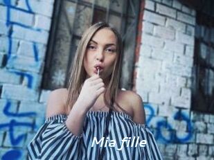 Mia_fille