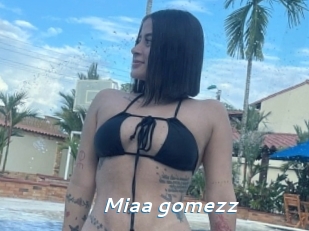 Miaa_gomezz