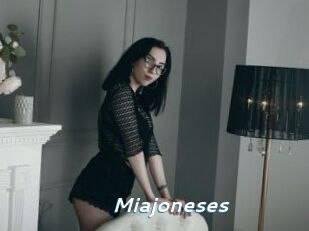 Miajoneses
