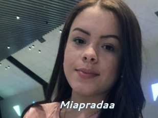 miapradaa Camgirls Live