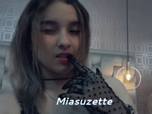 Miasuzette