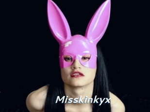 Misskinkyx