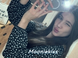 Mooniekiss
