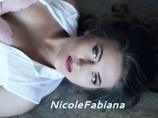 NicoleFabiana