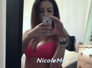 NicoleMe