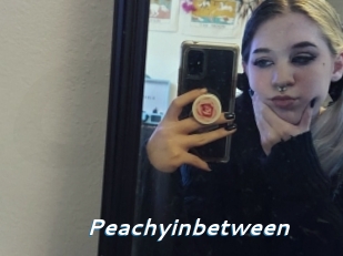 peachyinbetween Camgirls Live