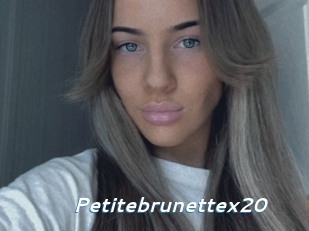 Petitebrunettex20