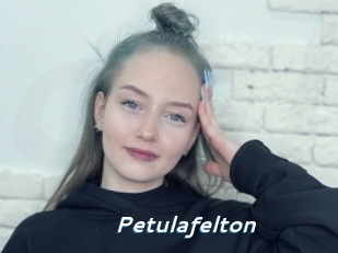 Petulafelton