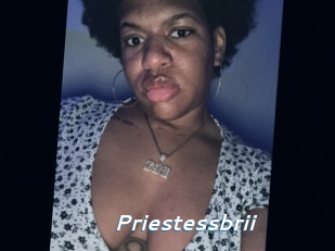 Priestessbrii