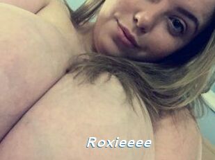 Roxieeee