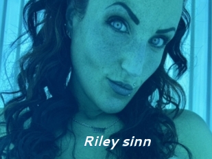 riley_sinn Camgirls Live