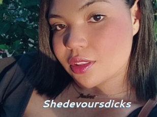 Shedevoursdicks
