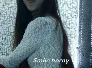 Smile_horny
