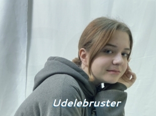 Udelebruster